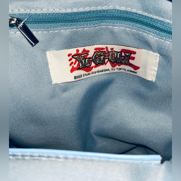Yu-Gi-Oh Blue Eyes White Dragon mini Backpack - Picture 5 of 6